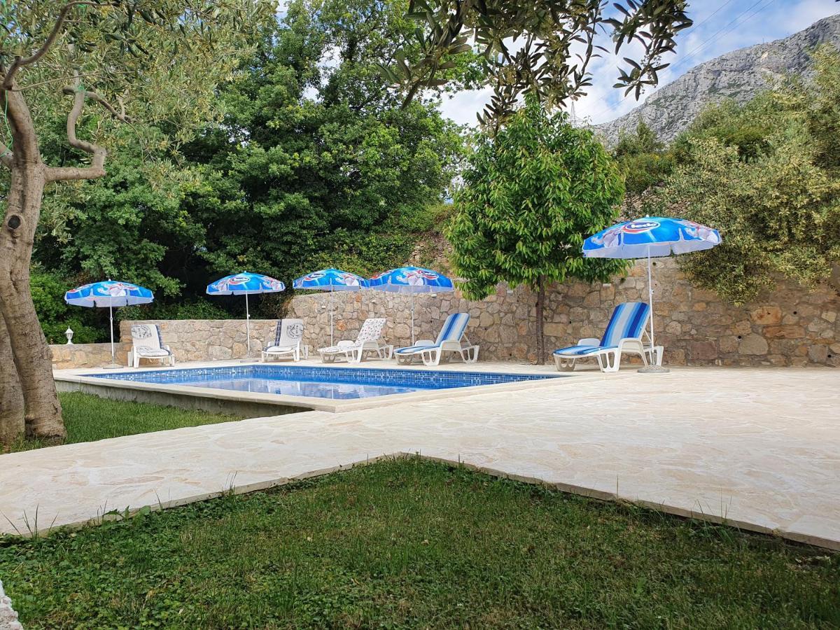Holiday Home Kastela Village Exterior photo